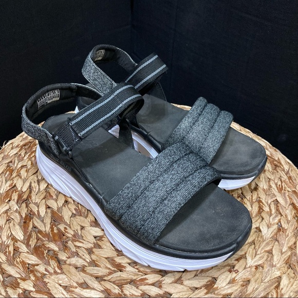 skechers relaxed fit with luxe foam sandals